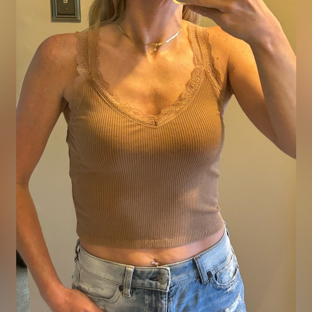 American Eagle Tan Ribbed Lace Trim V-Neck Cropped Tank Top